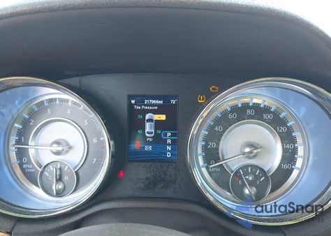 2014 Chrysler 300C z USA, uszkodzony, nr VIN 2C3CCAETXEH171360